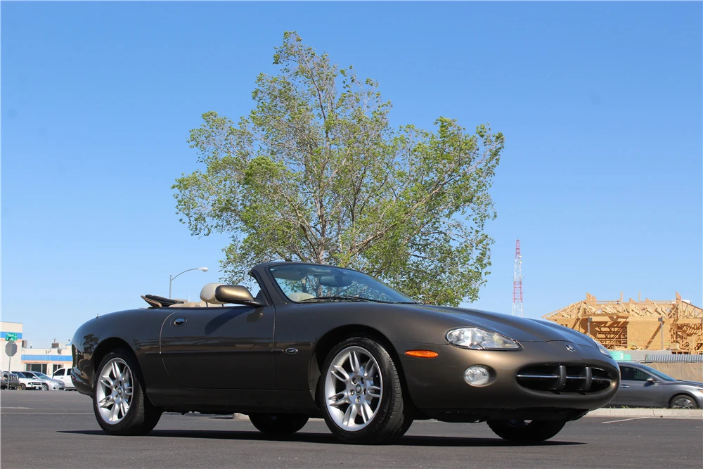 2001 Jaguar X100 XK8 - Image 2 of 4