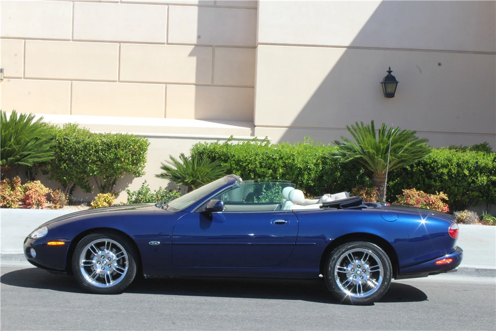 2001 Jaguar X100 XK8 - Image 5 of 5