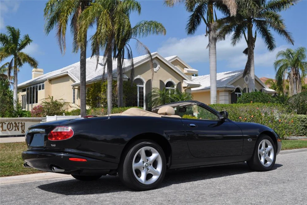 2001 Jaguar X100 XK8 - Image 4 of 4