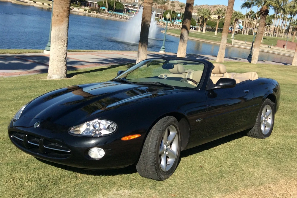 2001 Jaguar X100 XK8 - Image 2 of 5