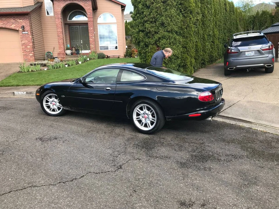 2001 Jaguar X100 XK8 - Image 9 of 23
