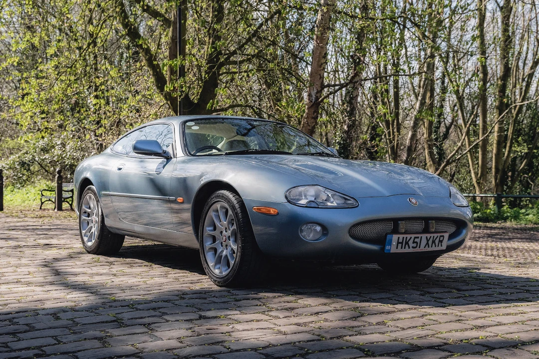 2001 Jaguar X100 XKR - Image 2 of 31