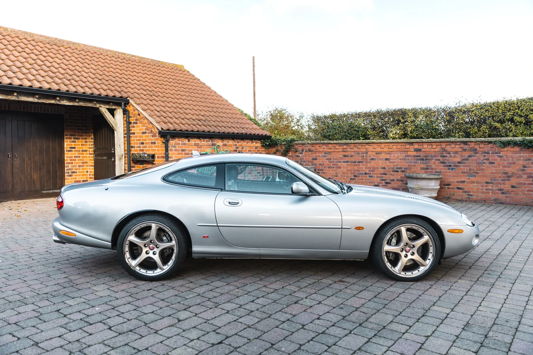 2001 Jaguar X100 XKR - Image 5 of 31