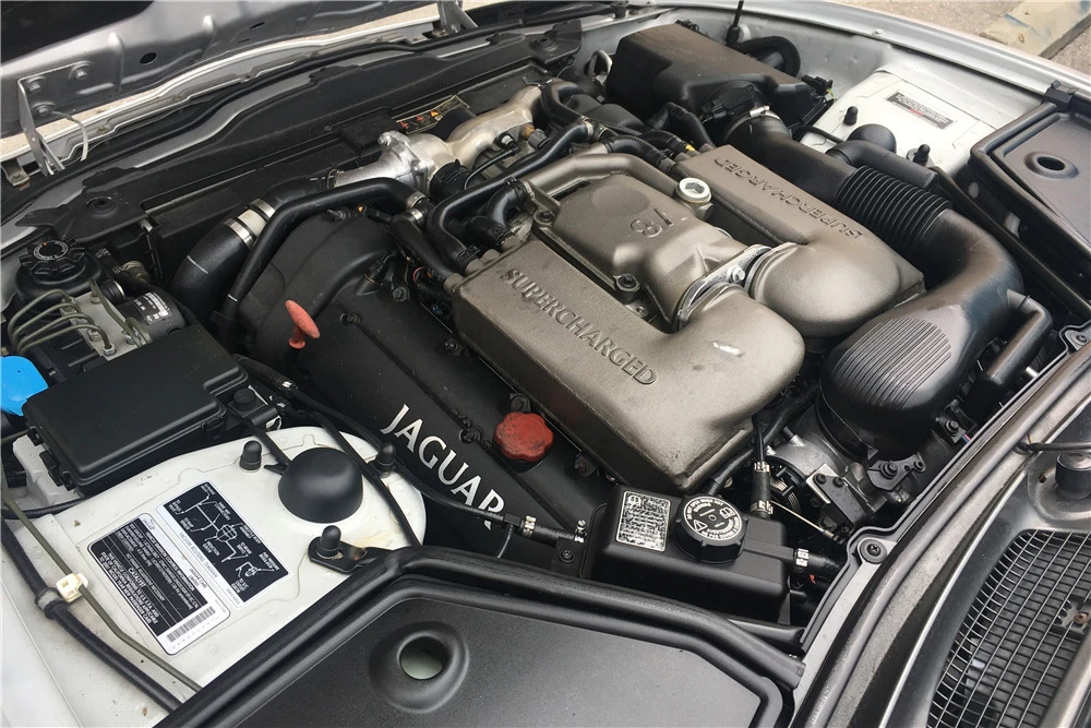 2001 Jaguar X100 XKR - Image 3 of 6
