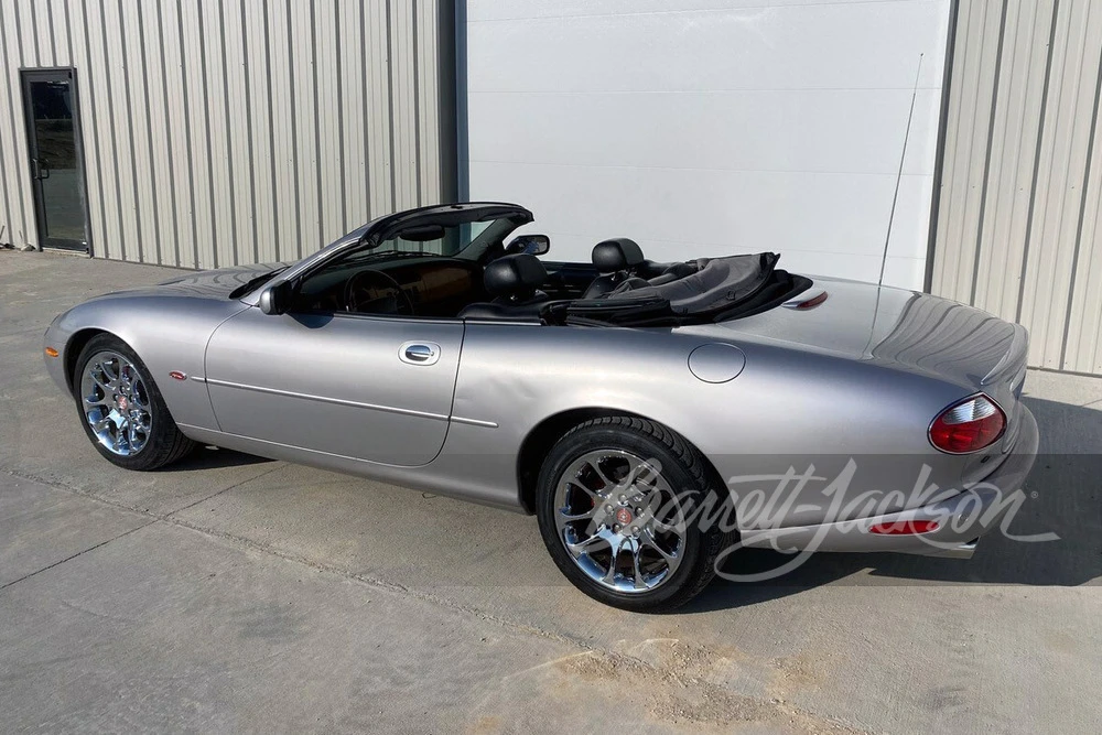 2001 Jaguar X100 XKR - Image 2 of 10