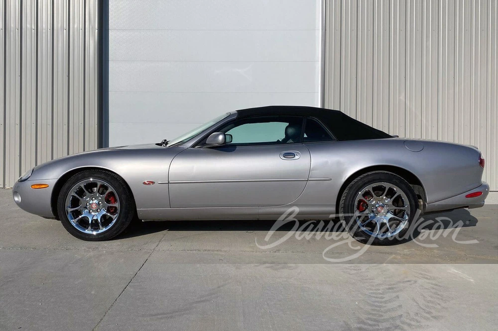 2001 Jaguar X100 XKR - Image 5 of 10