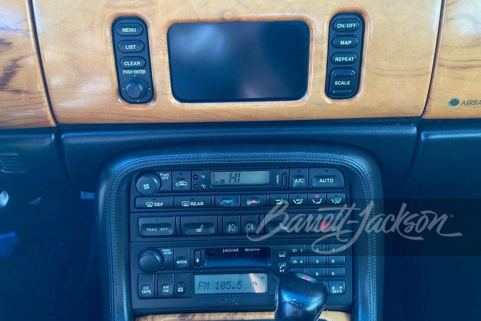 2001 Jaguar X100 XKR - Image 12 of 14