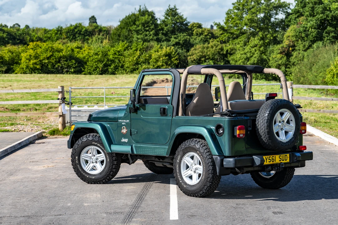 2001 Jeep TJ Wrangler - Image 23 of 31