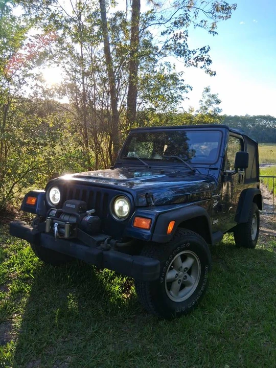 2001 Jeep TJ Wrangler - Image 3 of 23