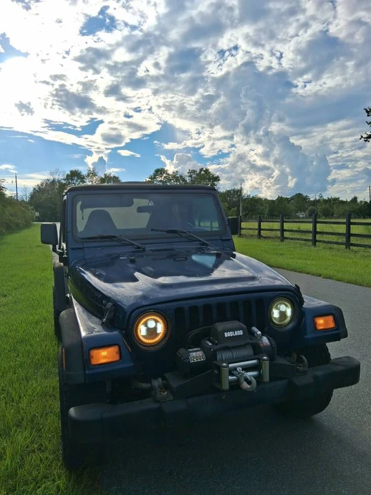 2001 Jeep TJ Wrangler - Image 2 of 23