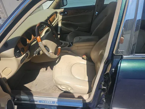 2001 Jaguar XJ