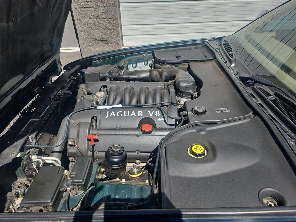 2001 Jaguar XJ - Image 9 of 10