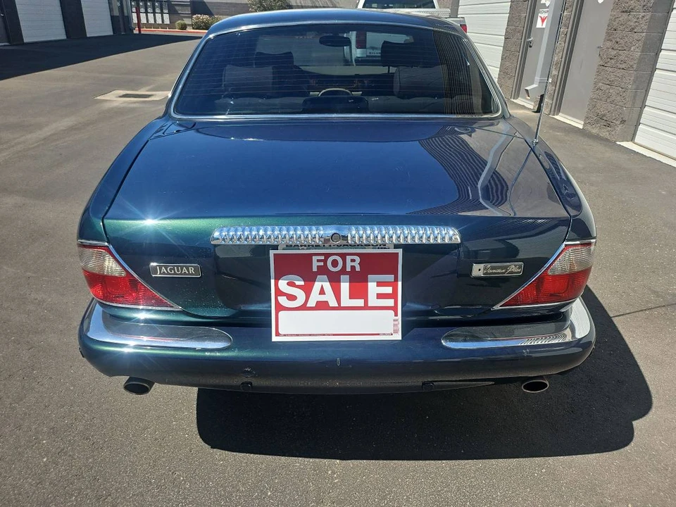 2001 Jaguar XJ - Image 7 of 10