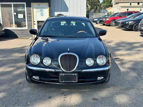 2001 Jaguar S-TYPE V8 Sedan 4D