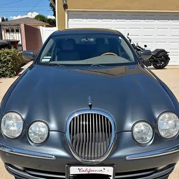 2001 Jaguar S-Type V8 Sedan
