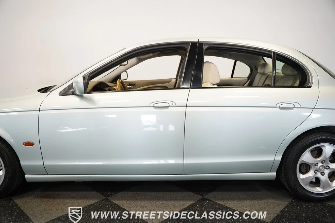 2001 Jaguar S-Type 2nd Gen - Image 16 of 21