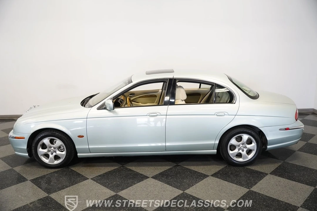 2001 Jaguar S-Type 2nd Gen - Image 11 of 12