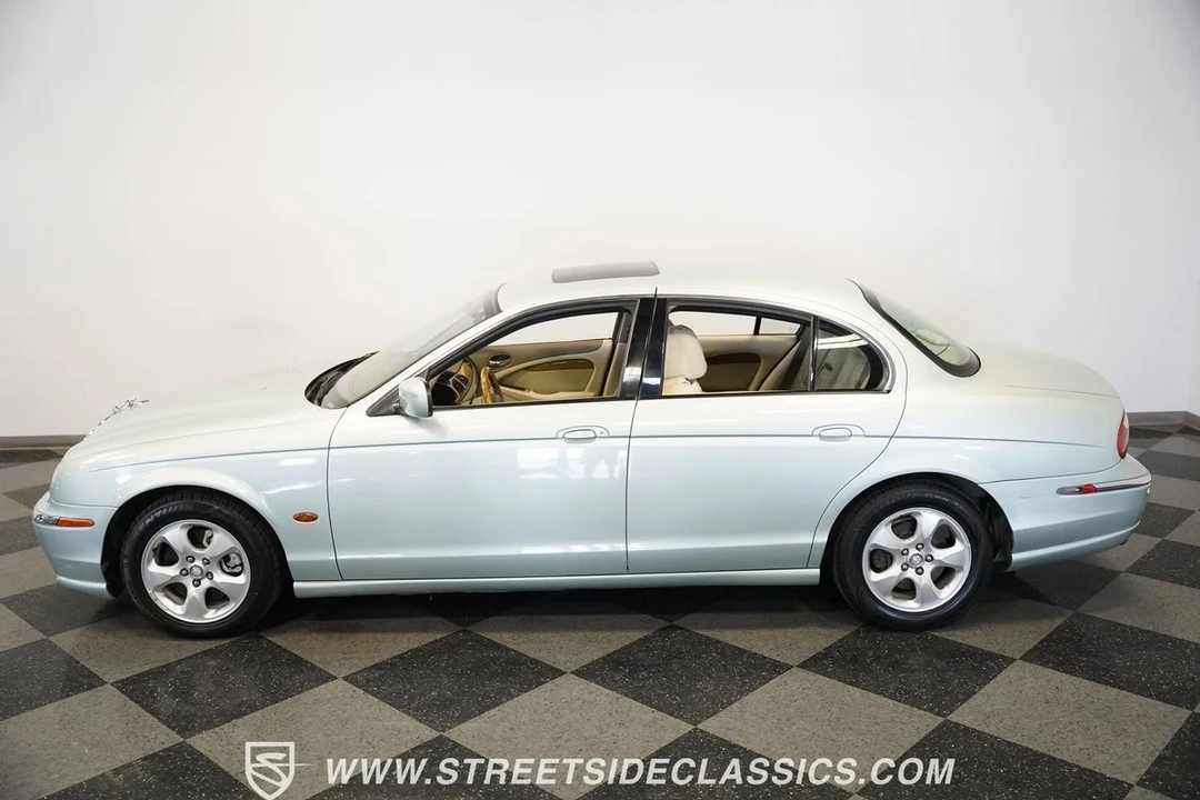 2001 Jaguar S-Type 2nd Gen - Image 11 of 21