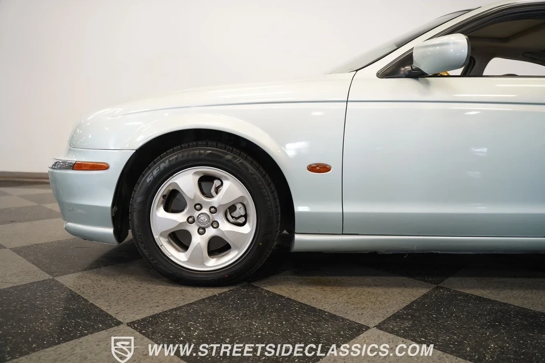 2001 Jaguar S-Type 2nd Gen - Image 17 of 21