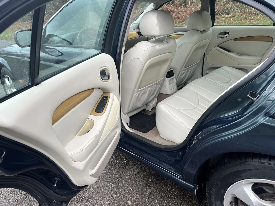 2001 Jaguar S-Type 2nd Gen - Image 20 of 30