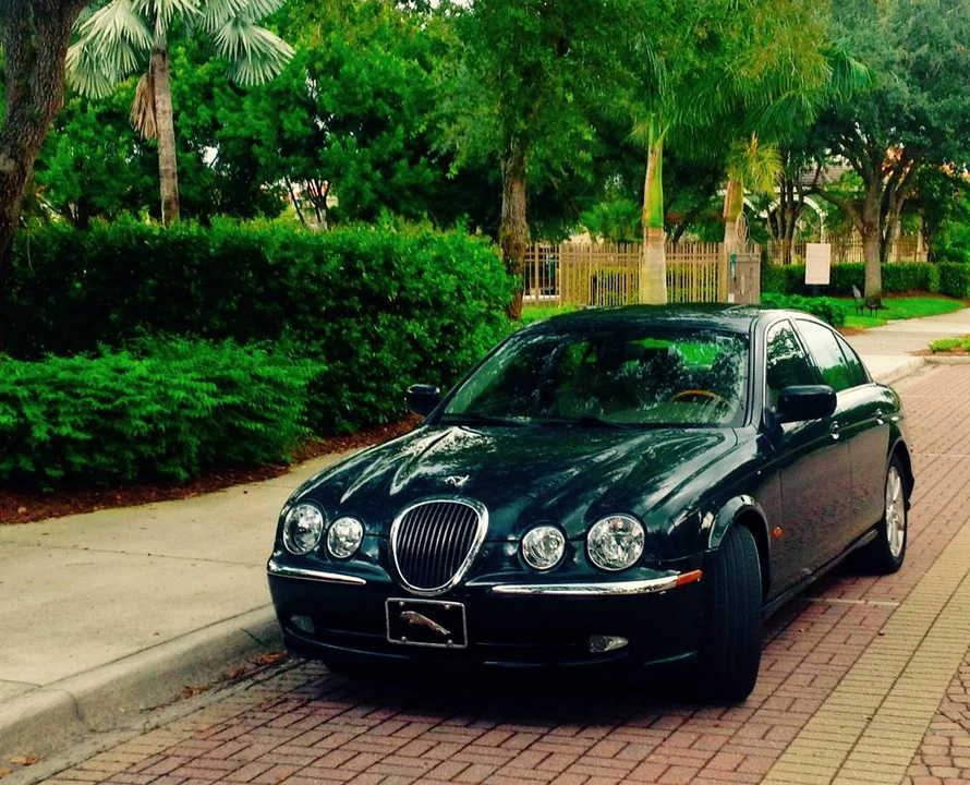 2001 Jaguar S-Type 2nd Gen - Image 2 of 20