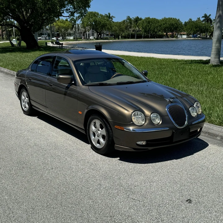 2001 Jaguar S-Type 2nd Gen - Image 2 of 12
