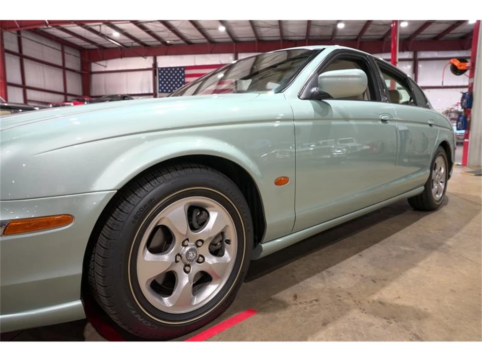 2001 Jaguar S-Type 2nd Gen - Image 28 of 31