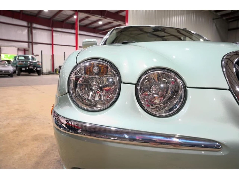 2001 Jaguar S-Type 2nd Gen - Image 29 of 31