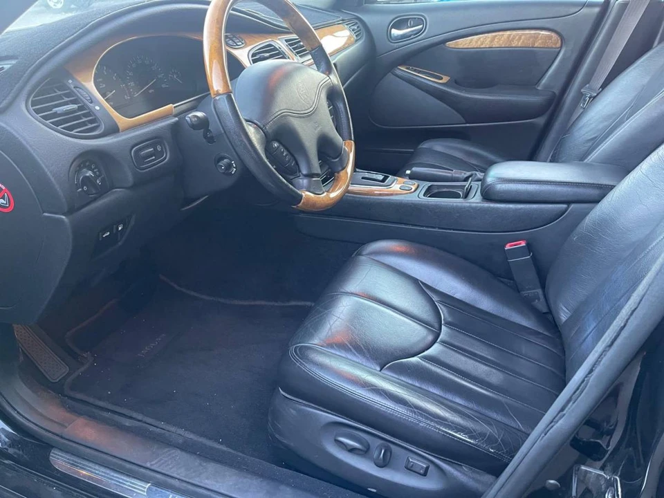 2001 Jaguar S-Type 2nd Gen - Image 6 of 10