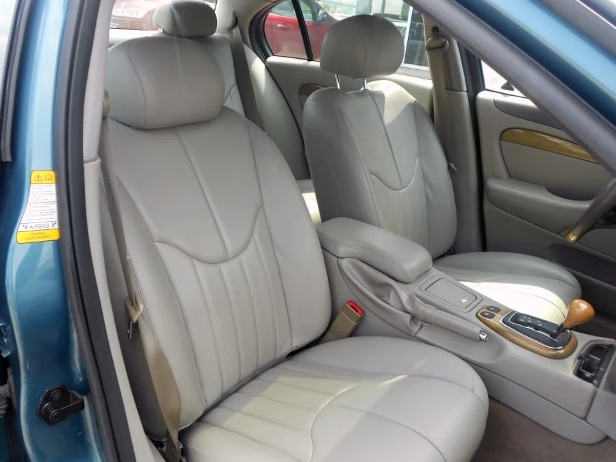2001 Jaguar S-Type 2nd Gen - Image 5 of 6