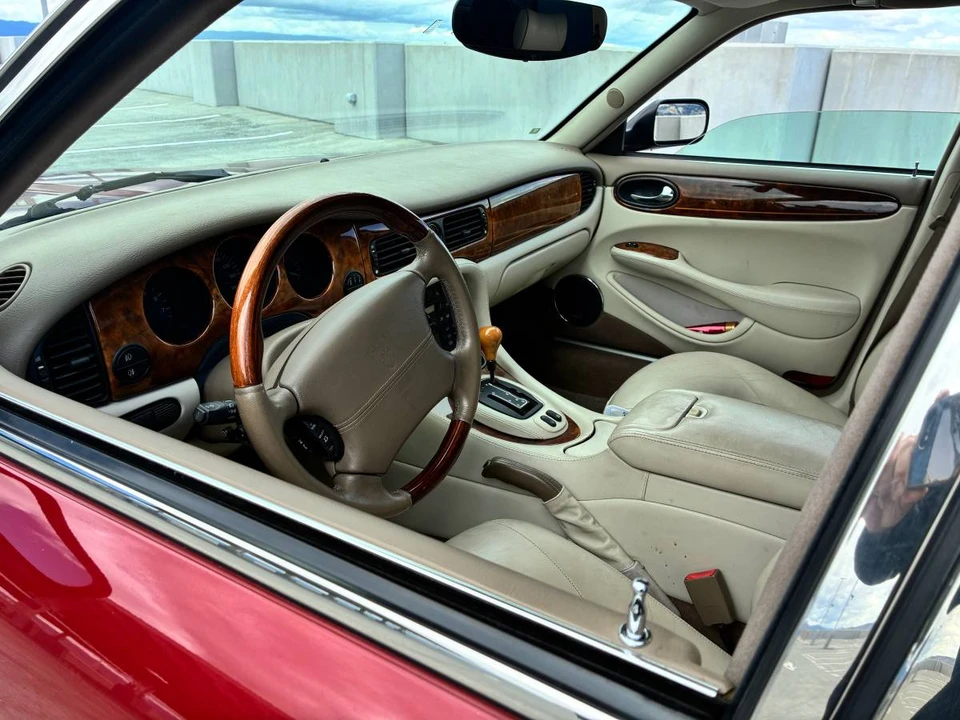 2001 Jaguar X308 XJ - Image 5 of 6