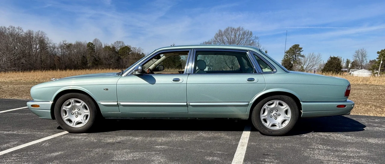 2001 Jaguar X308 XJ - Image 6 of 31