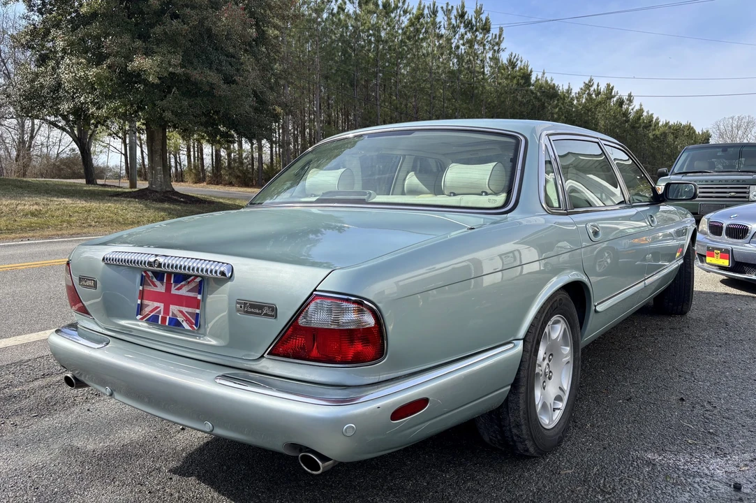 2001 Jaguar X308 XJ - Image 15 of 31