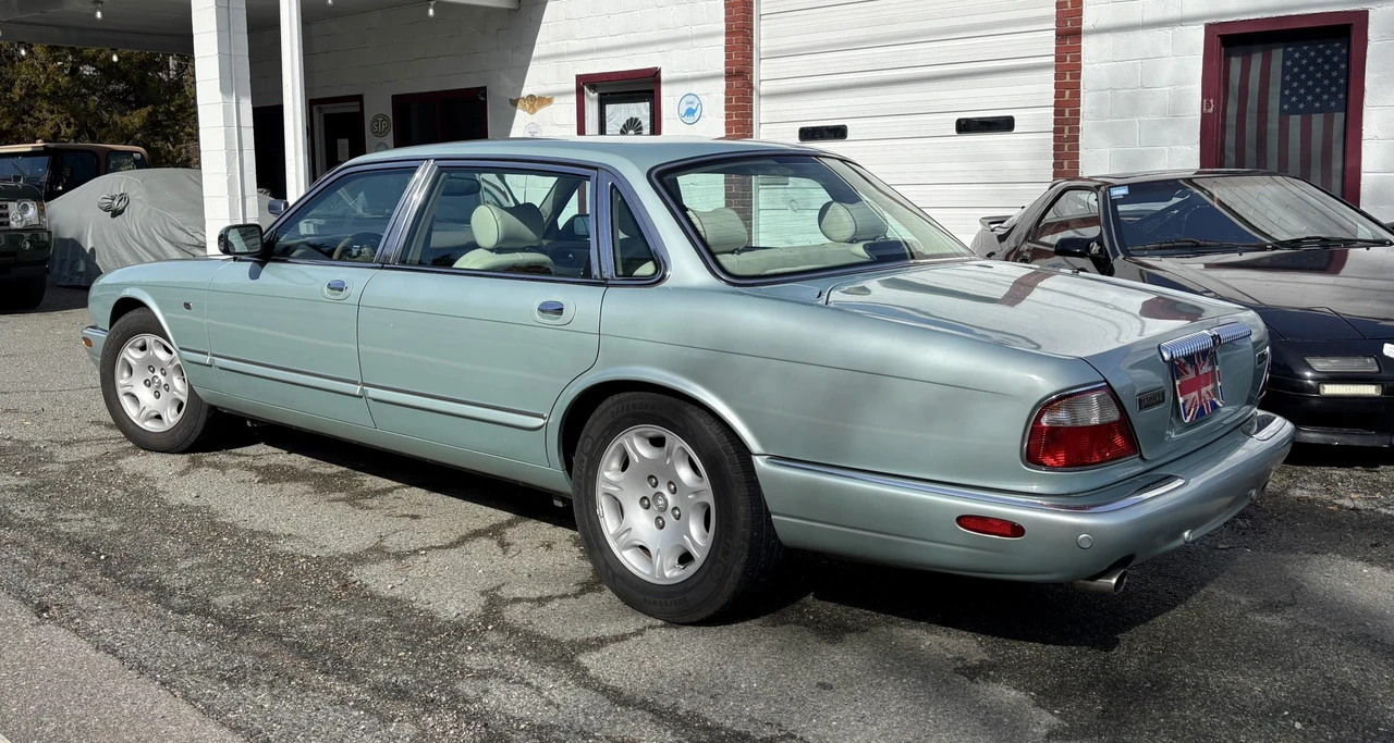 2001 Jaguar X308 XJ - Image 9 of 31