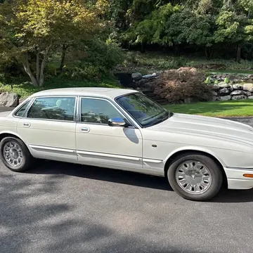 2001 Jaguar Vanden Plas