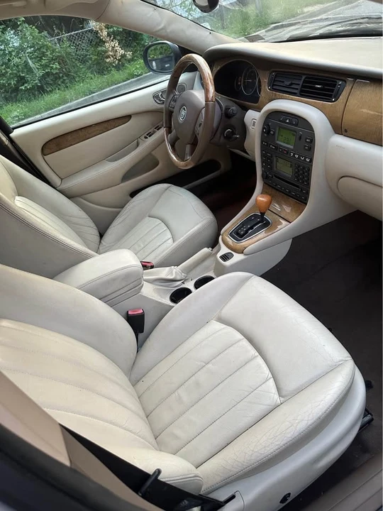 2001 Jaguar X-Type - Image 14 of 16