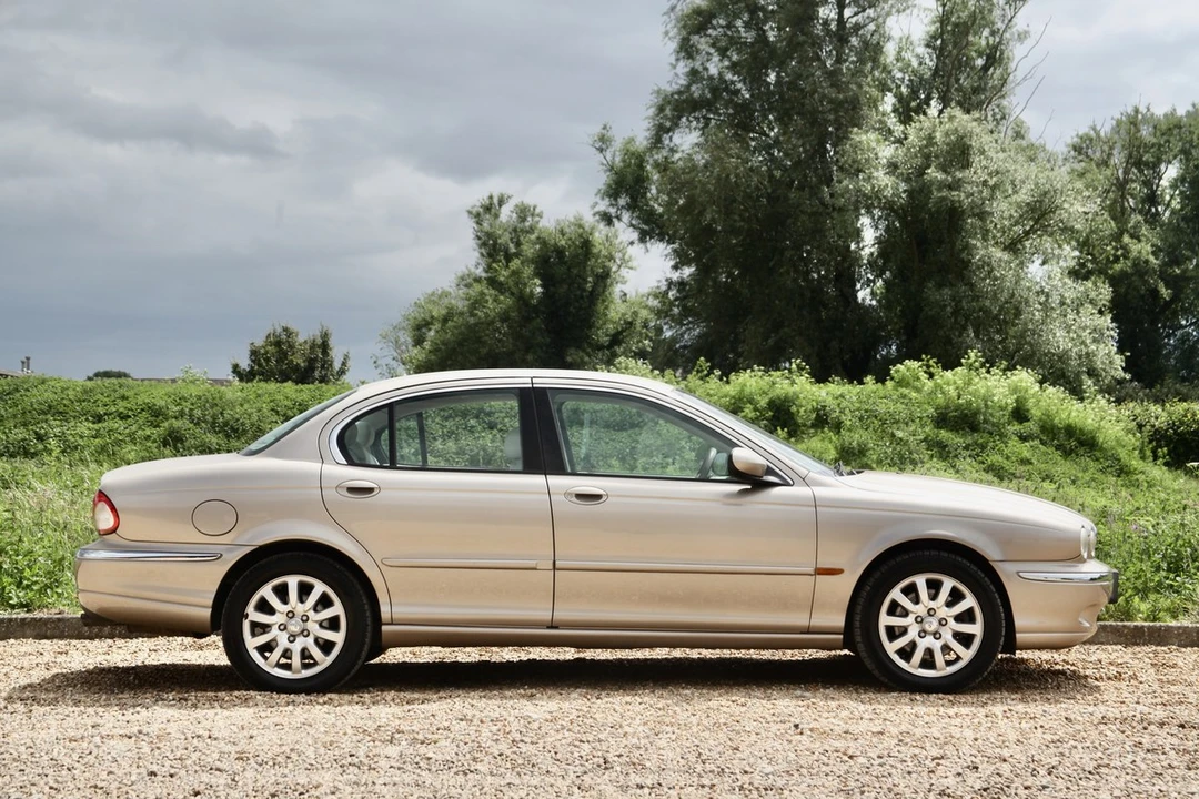 2001 Jaguar X-Type - Image 4 of 30
