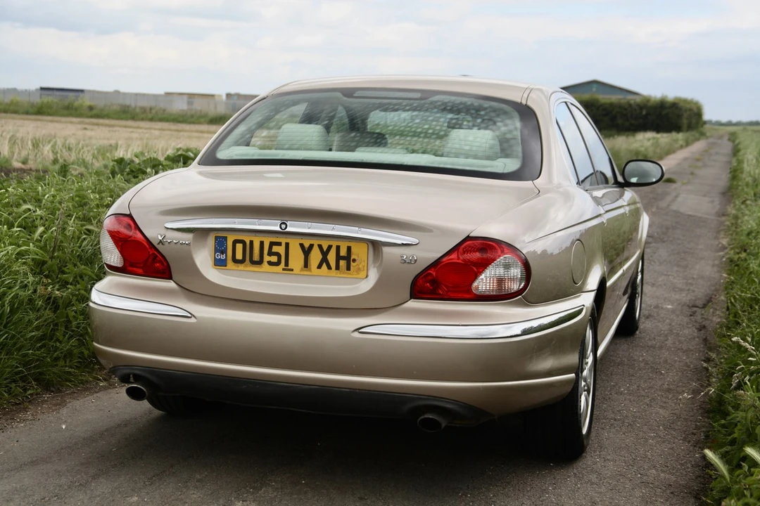 2001 Jaguar X-Type - Image 12 of 30