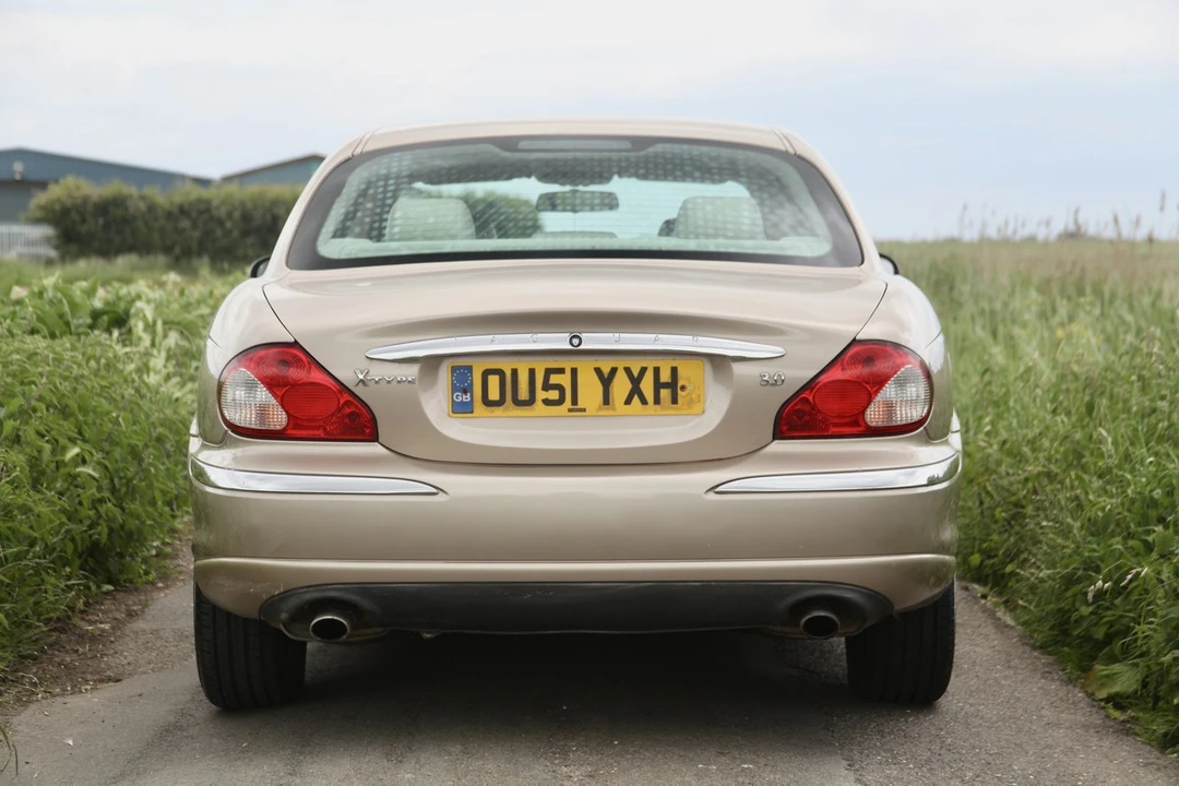 2001 Jaguar X-Type - Image 9 of 30