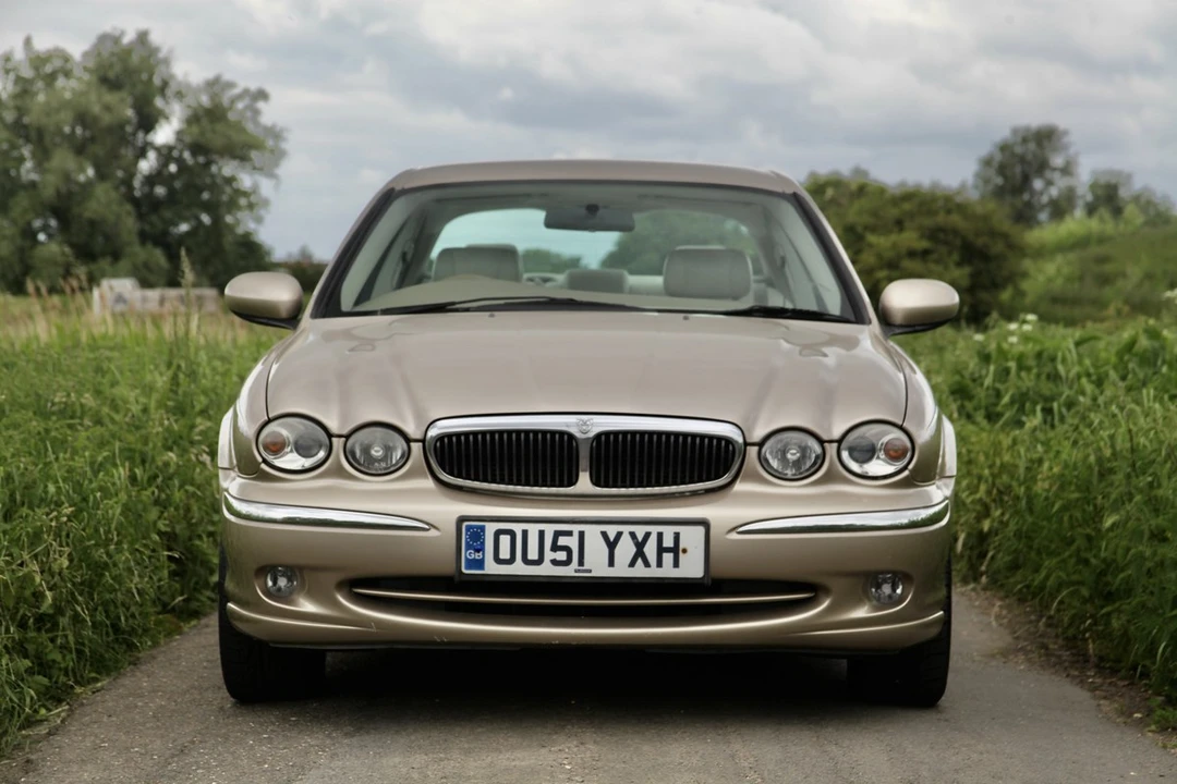 2001 Jaguar X-Type - Image 10 of 30