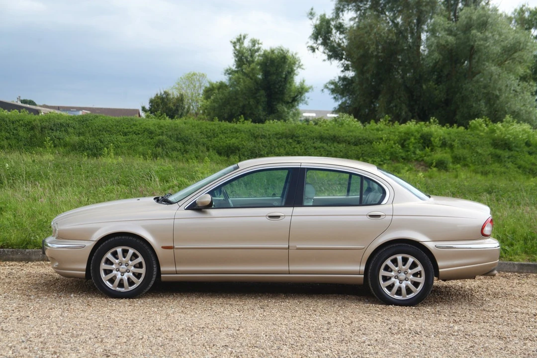 2001 Jaguar X-Type - Image 14 of 30