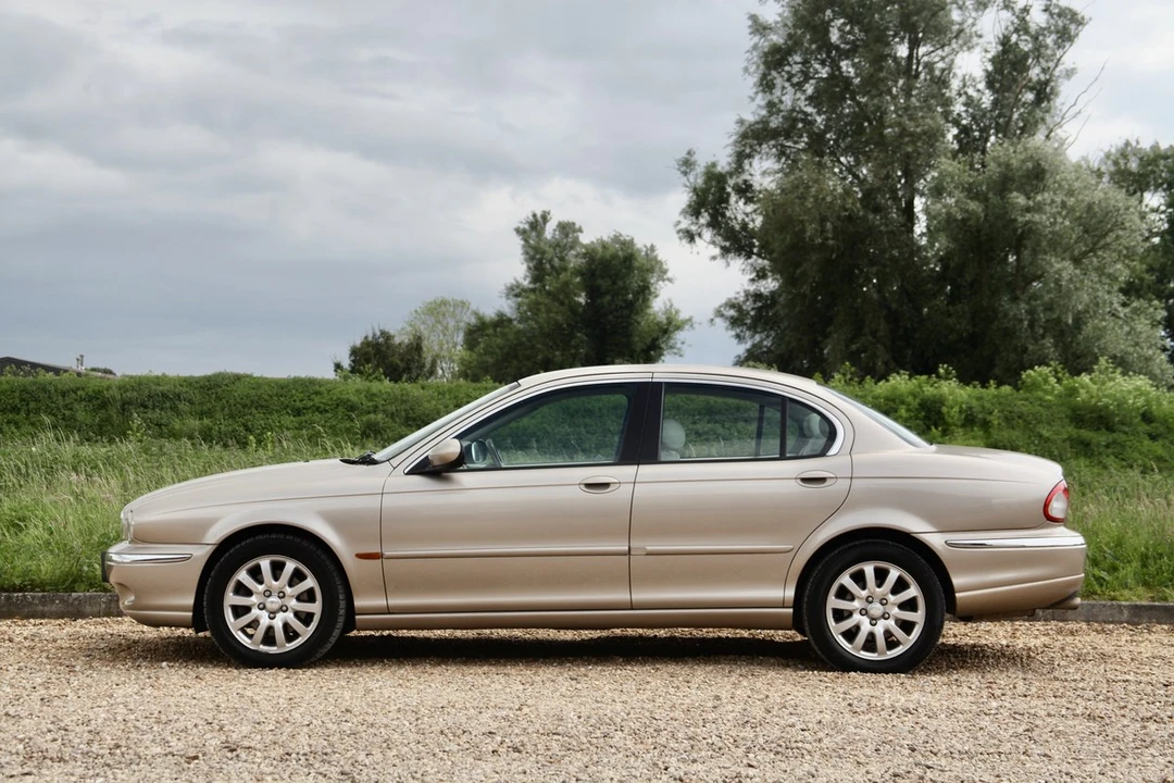 2001 Jaguar X-Type - Image 5 of 30
