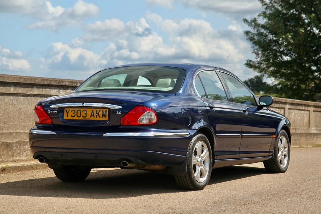 2001 Jaguar X-Type - Image 8 of 30