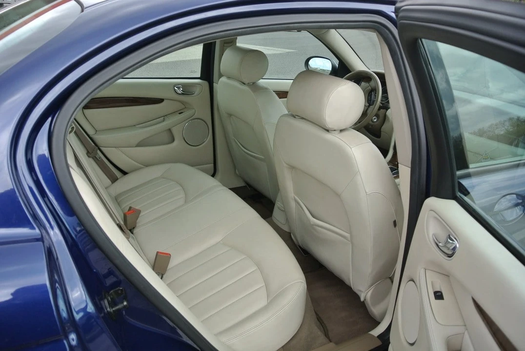 2001 Jaguar X-Type - Image 19 of 30