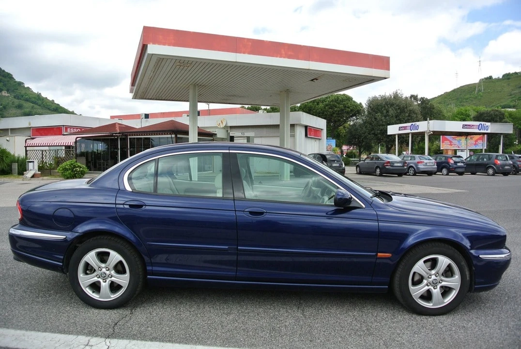 2001 Jaguar X-Type - Image 3 of 30