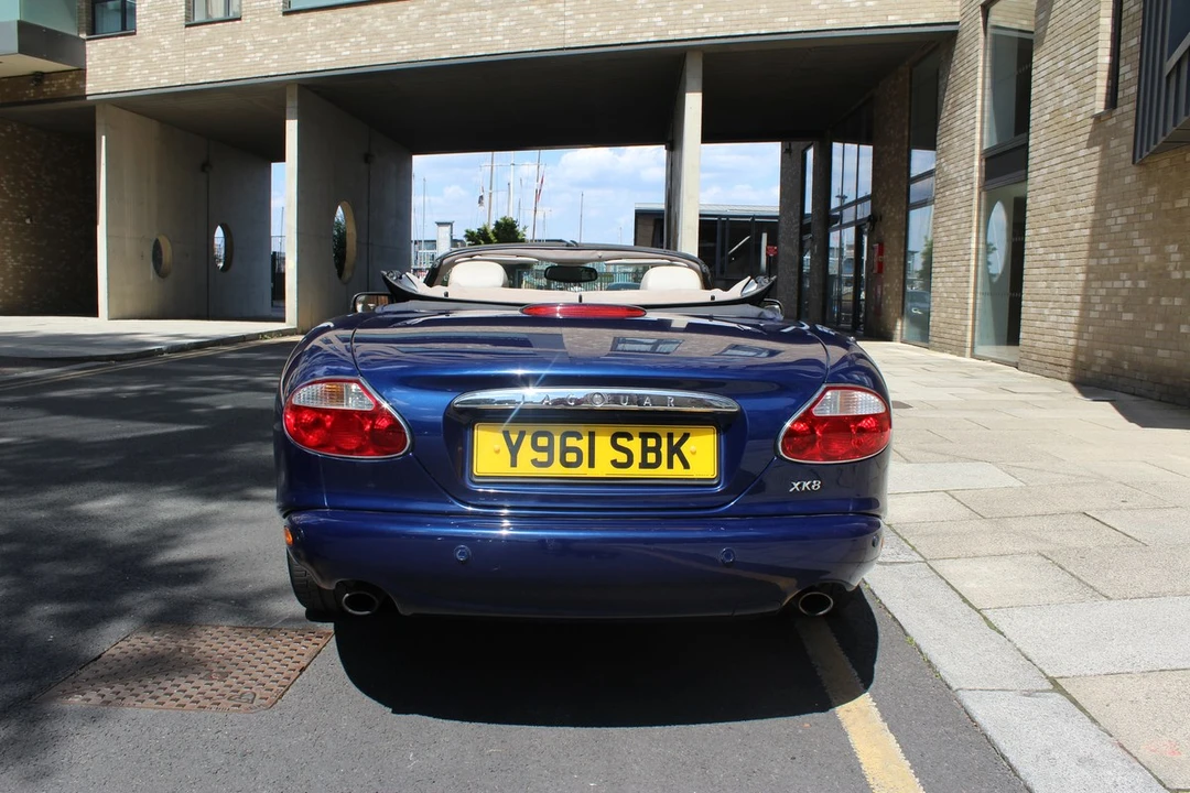 2001 Jaguar X100 XK8 - Image 8 of 30