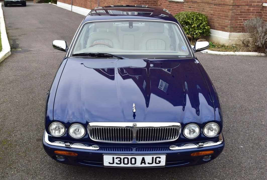 2001 Jaguar X308 XJ - Image 15 of 30