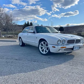 2001 Jaguar XJR