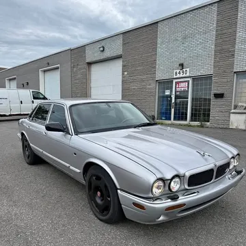 2001 Jaguar XJ