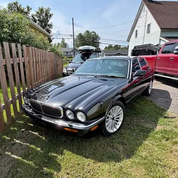 2001 Jaguar XJ XJ8